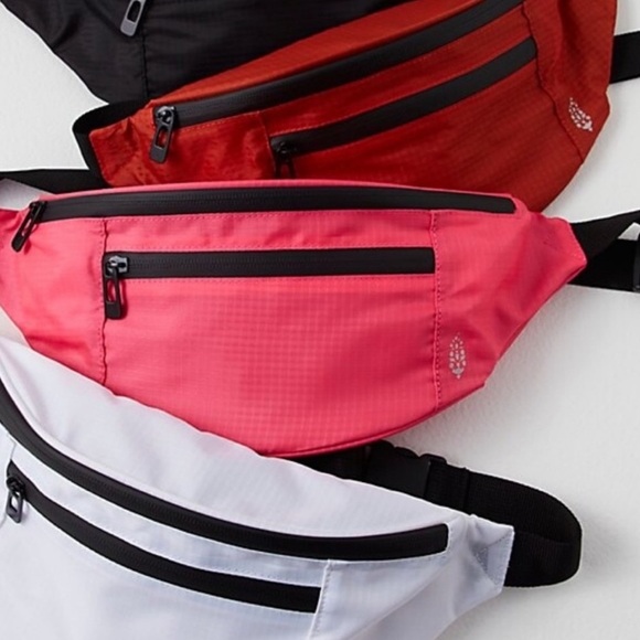 Free People Movement Rip Stop Runner Bag - Picture 1 of 2